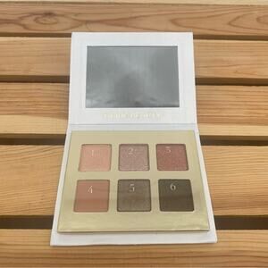 Guide Beauty Eye Shadow Palette in Gold, Copper, Green NEW $35